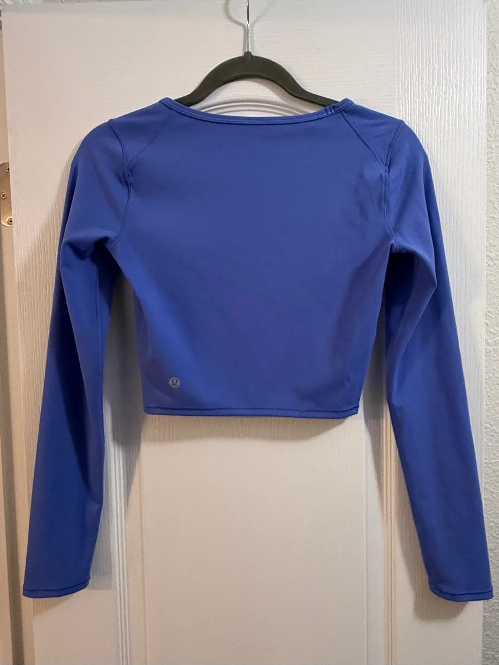 lululemon athletica Long-Sleeve Crop Top in Royal Blue